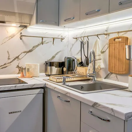 Premium Center By Apartmax Apartment