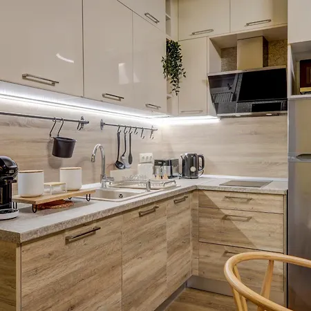 Apartment Premium Center By Apartmax *
